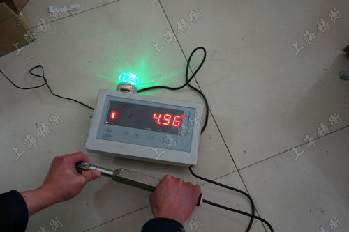 特殊定制的电子扭矩扳手